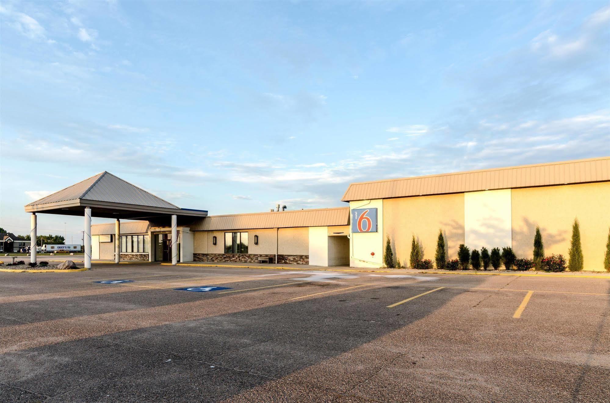 Motel 6-York, Ne Esterno foto